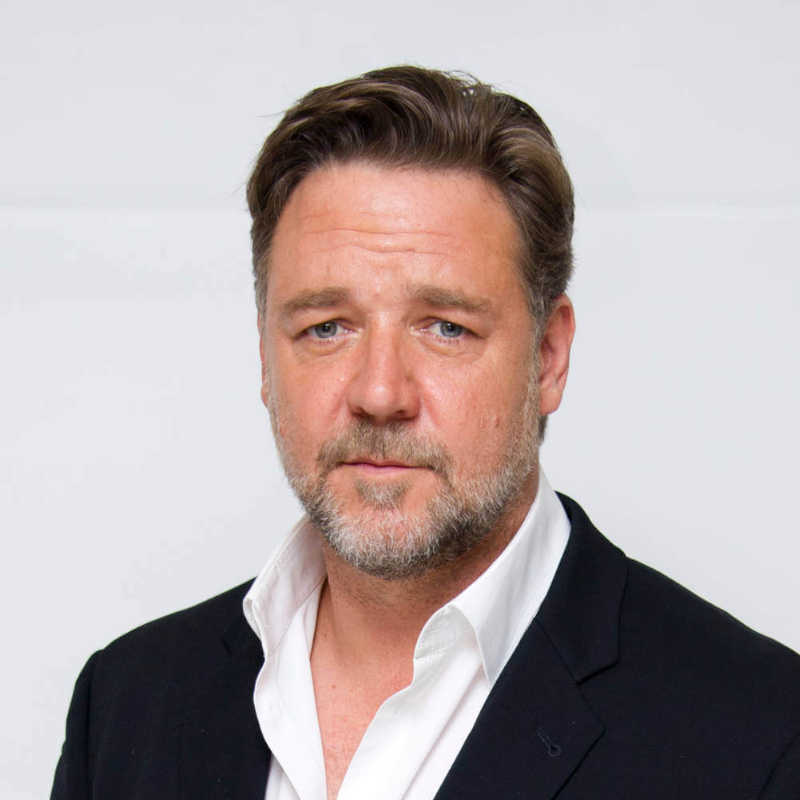 Russell Crowe Age, Net Worth, Height, Facts
