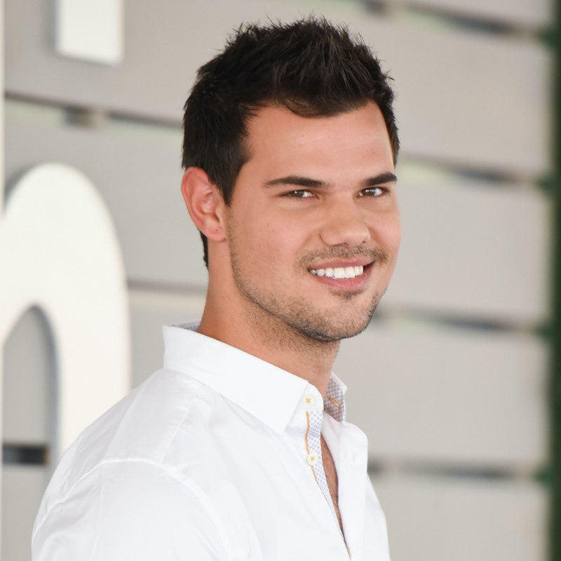 Taylor Lautner Age, Net Worth, Height, Facts