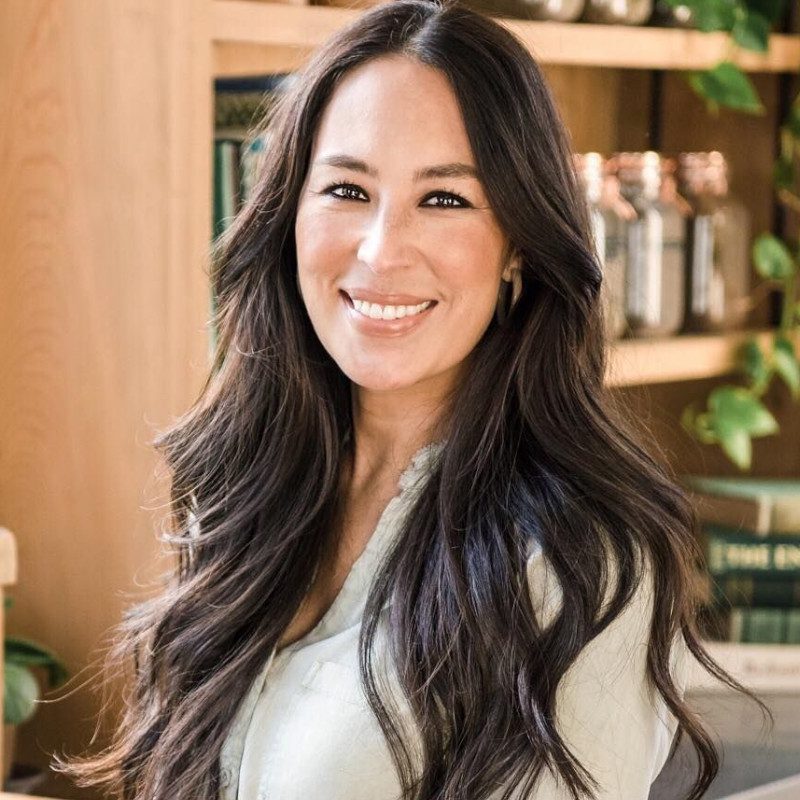 Joanna Gaines  Age, Net Worth, Height, Facts