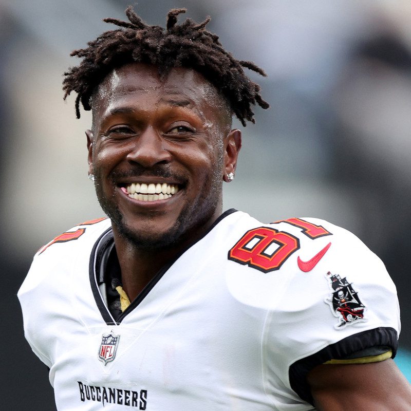 Antonio Brown Age, Net Worth, Height, Facts