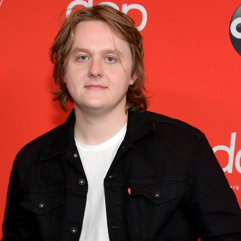 Lewis Capaldi Age, Net Worth, Height, Facts