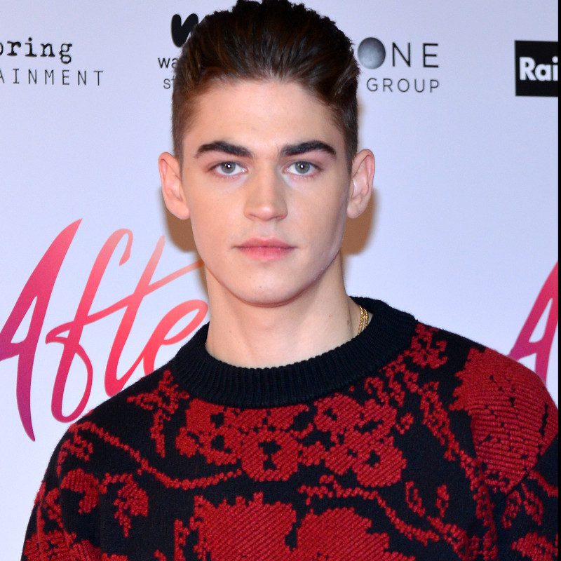 Hero Fiennes Tiffin Age, Net Worth, Height, Facts