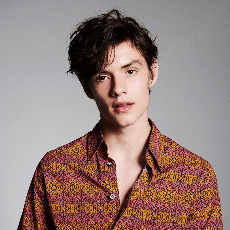 Louis Partridge Age, Net Worth, Height, Facts