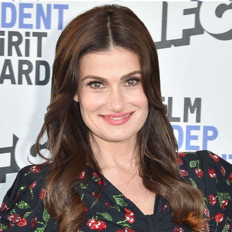 Idina Menzel Age, Net Worth, Height, Facts