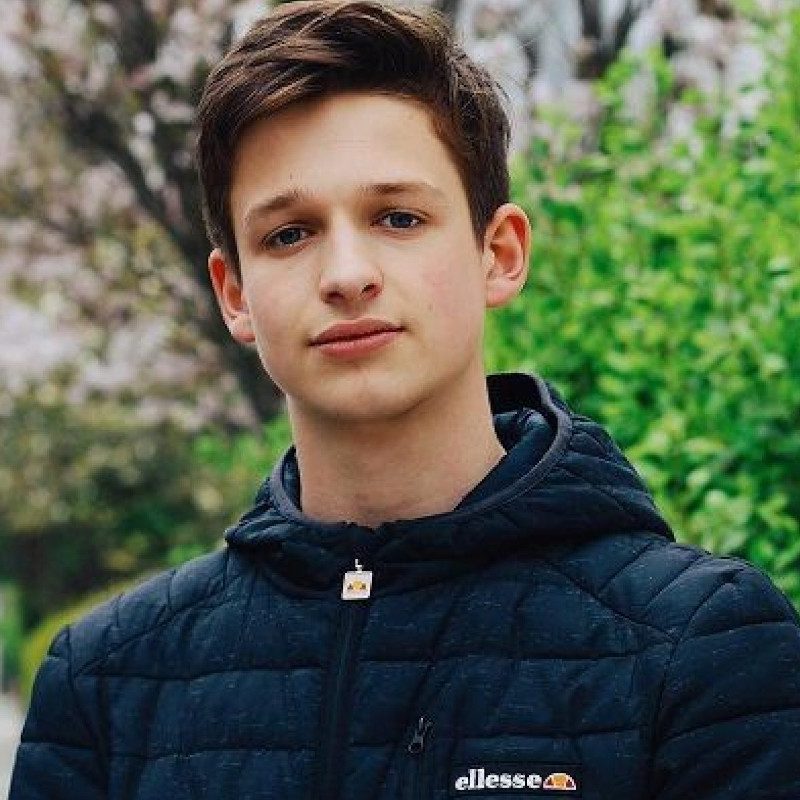 Thogden Age, Net Worth, Height, Facts
