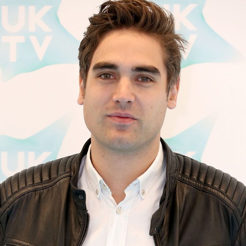 Charlie Simpson Age, Net Worth, Height, Facts