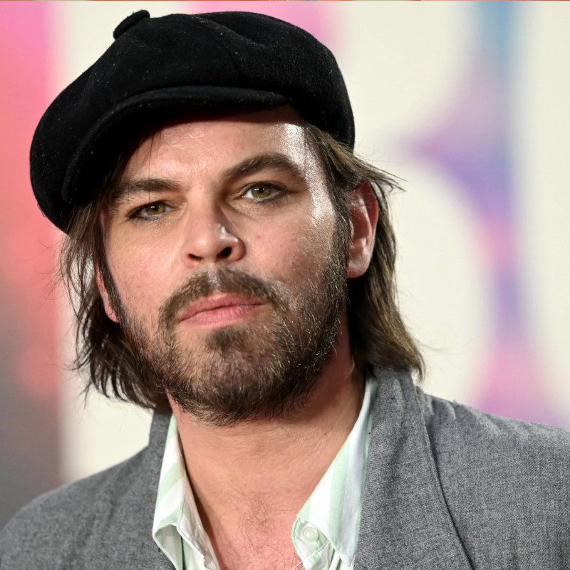 Gaz Coombes Age, Net Worth, Height, Facts
