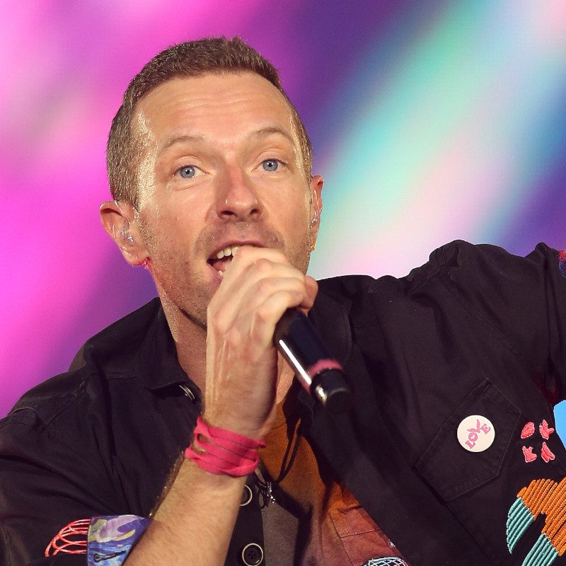 Chris Martin Age, Net Worth, Height, Facts