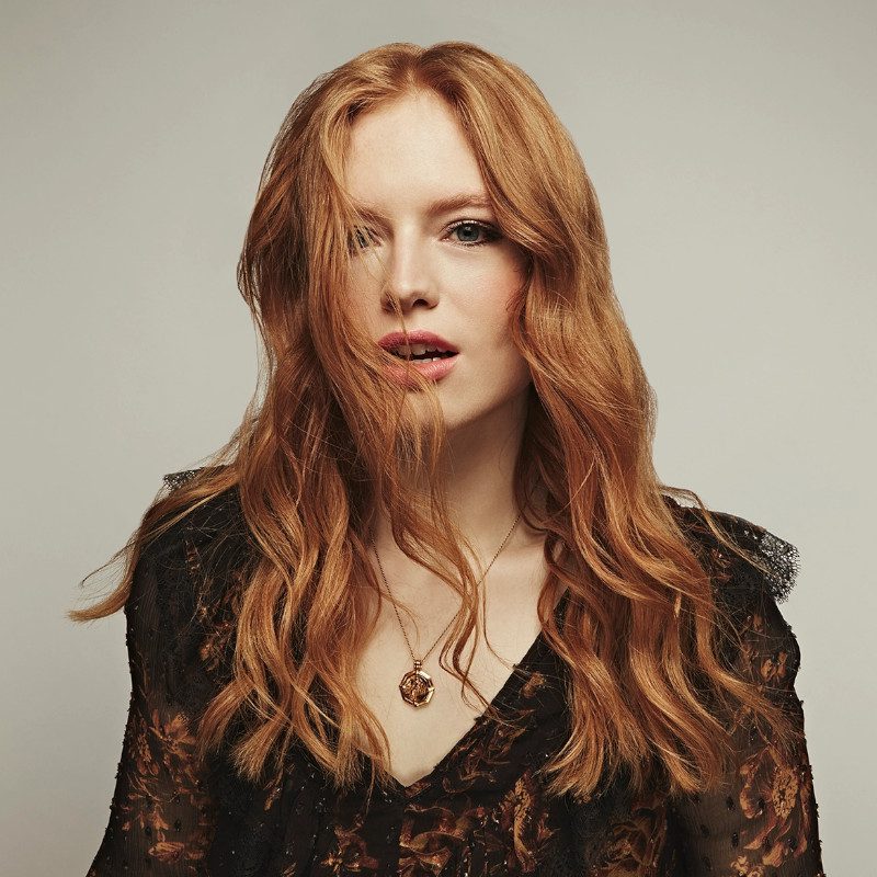 Freya Ridings Age, Net Worth, Height, Facts