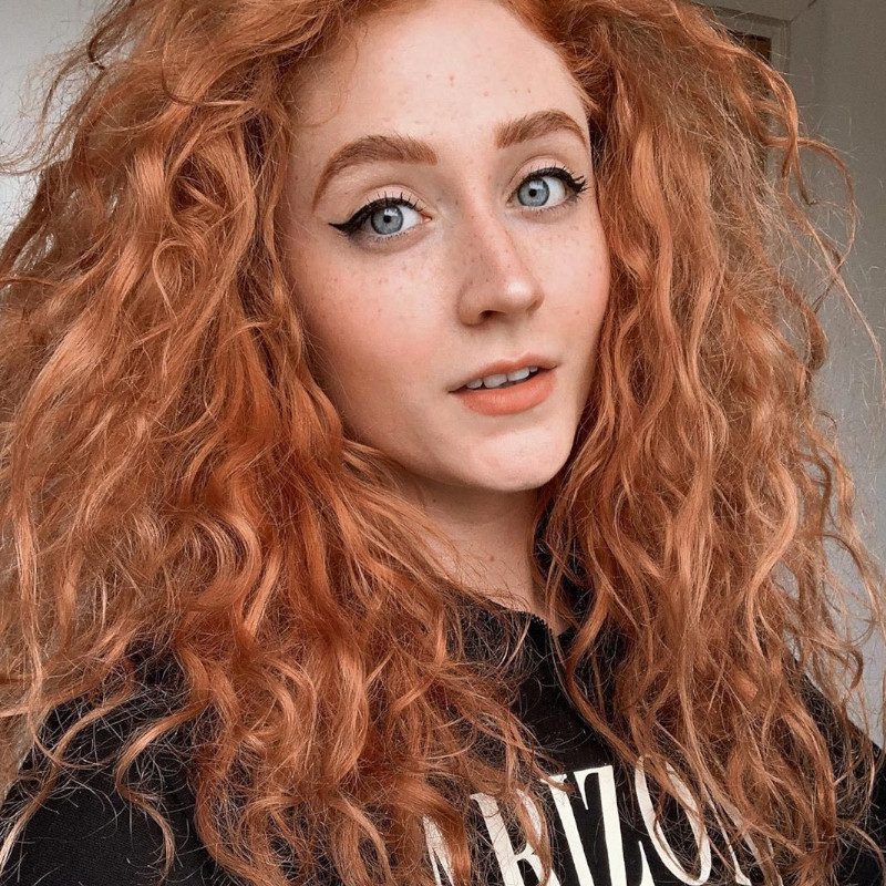 Janet Devlin Age, Net Worth, Height, Facts